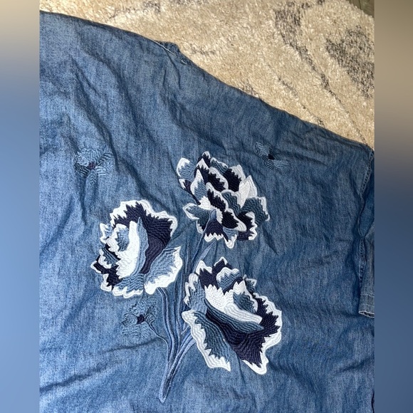 Gap Floral Embroidered Denim  open Kimono - Picture 11 of 11